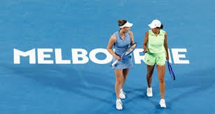 内雷斯边路传中显威，霍伊伦麦克托米奈双破门